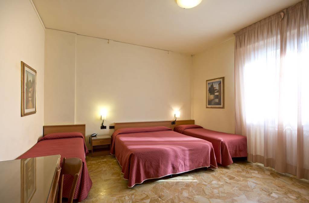 Hotel Careggi Florence Luaran gambar